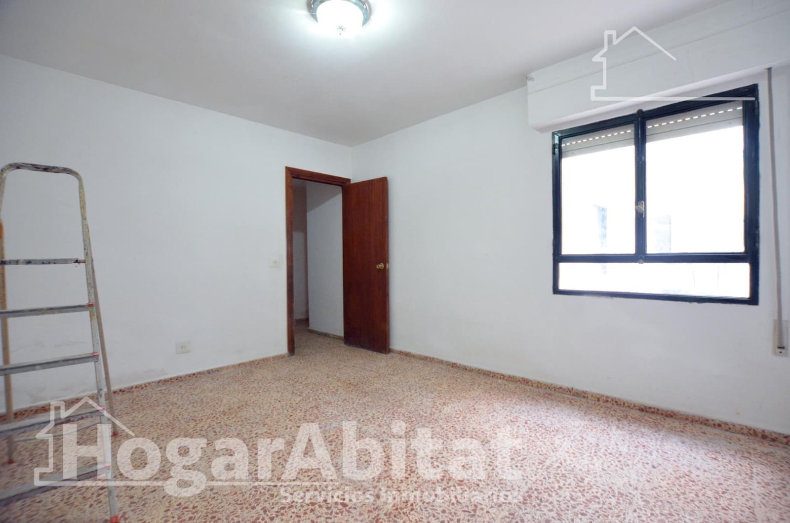 3 slaapkamer Flat te koop in Simat de la Valldigna - € 89.000 (Ref: 9825308)