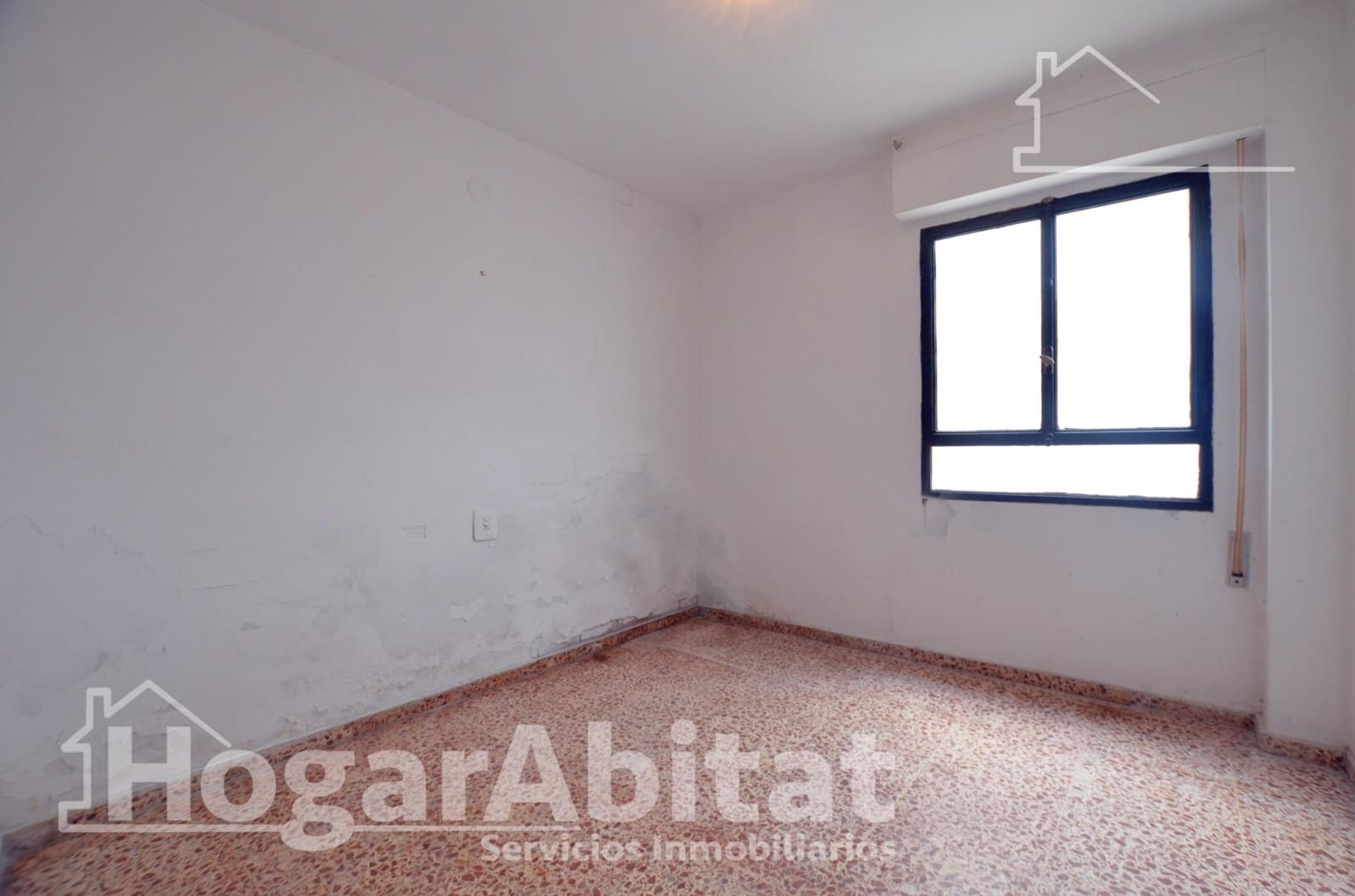 3 slaapkamer Flat te koop in Simat de la Valldigna - € 89.000 (Ref: 9825308)