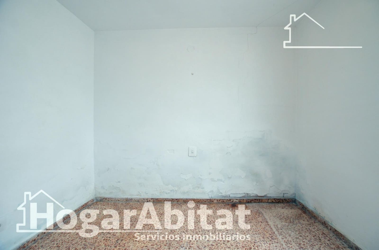 3 slaapkamer Flat te koop in Simat de la Valldigna - € 89.000 (Ref: 9825308)