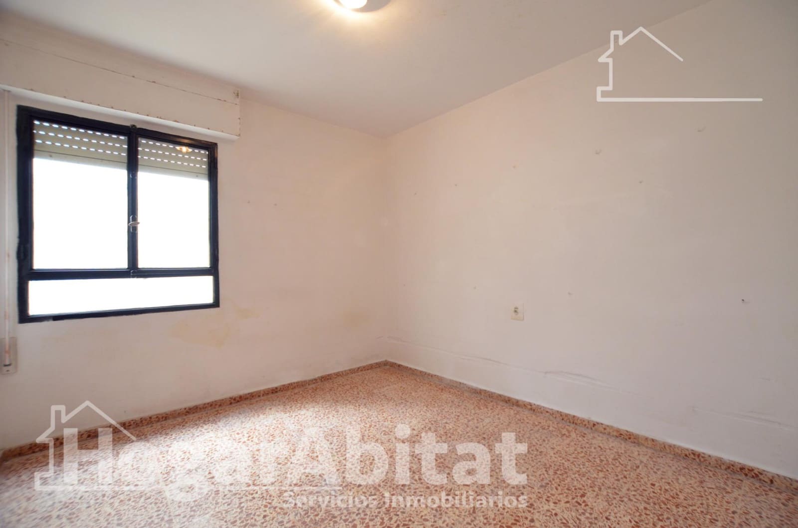 3 slaapkamer Flat te koop in Simat de la Valldigna - € 89.000 (Ref: 9825308)