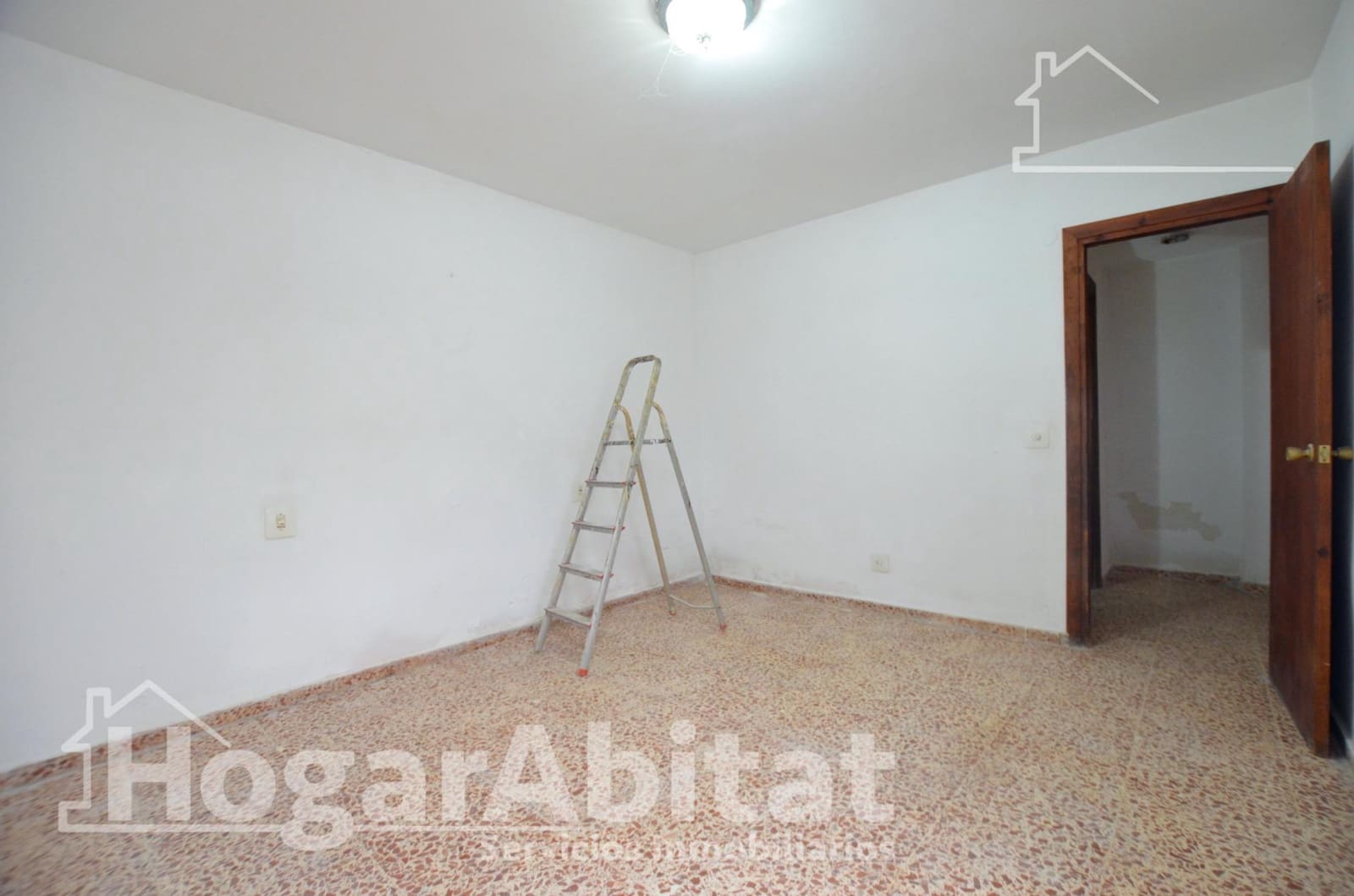 3 slaapkamer Flat te koop in Simat de la Valldigna - € 89.000 (Ref: 9825308)