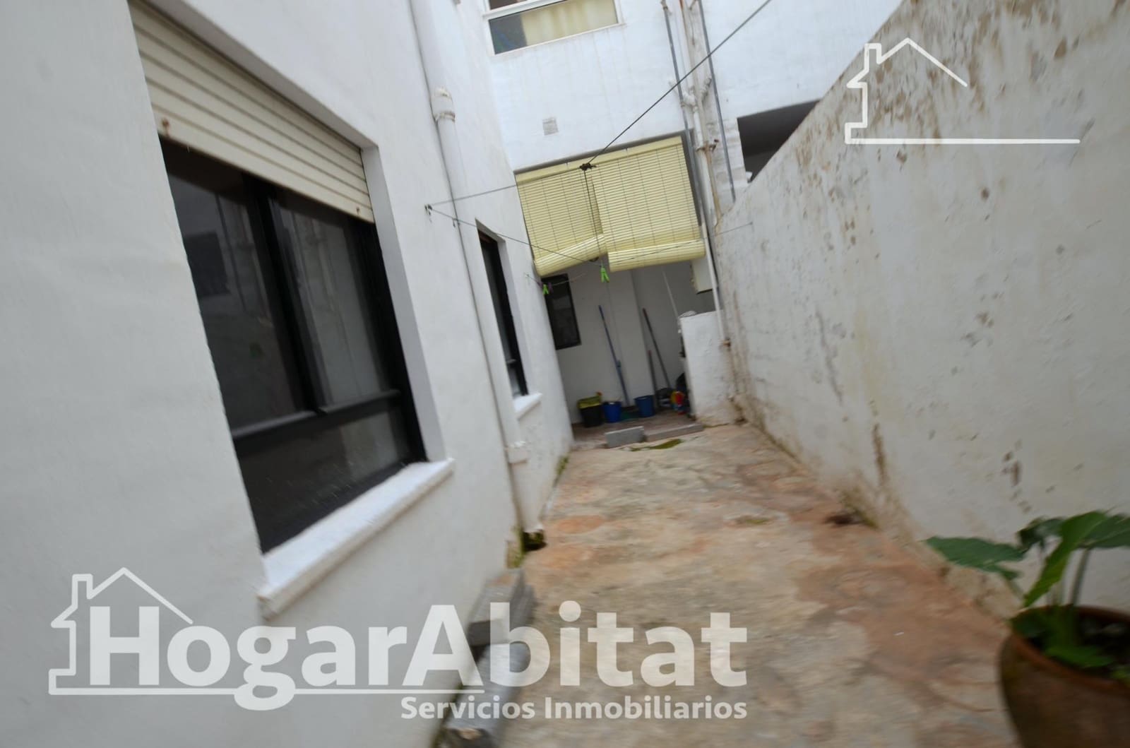 3 slaapkamer Flat te koop in Simat de la Valldigna - € 89.000 (Ref: 9825308)