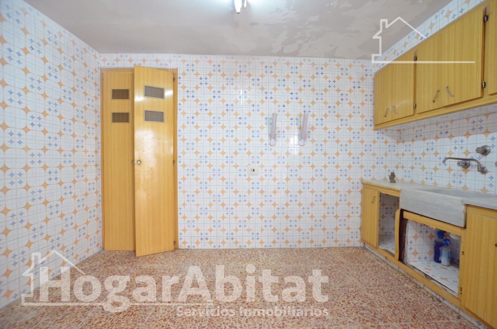 3 slaapkamer Flat te koop in Simat de la Valldigna - € 89.000 (Ref: 9825308)