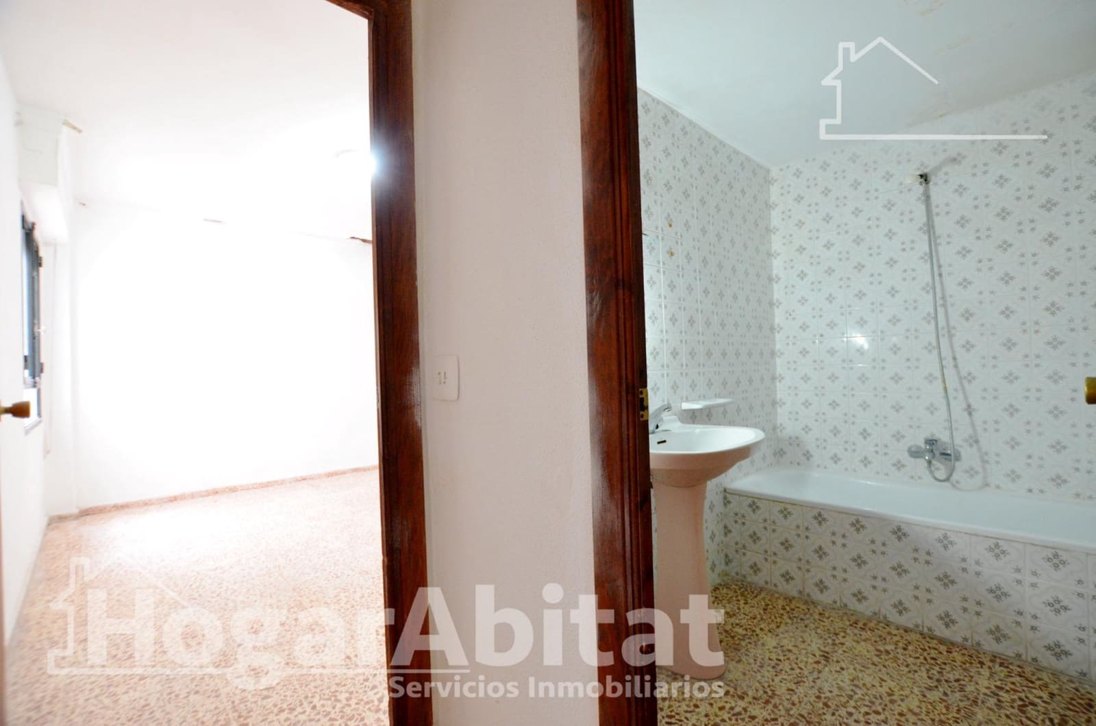 3 slaapkamer Flat te koop in Simat de la Valldigna - € 89.000 (Ref: 9825308)
