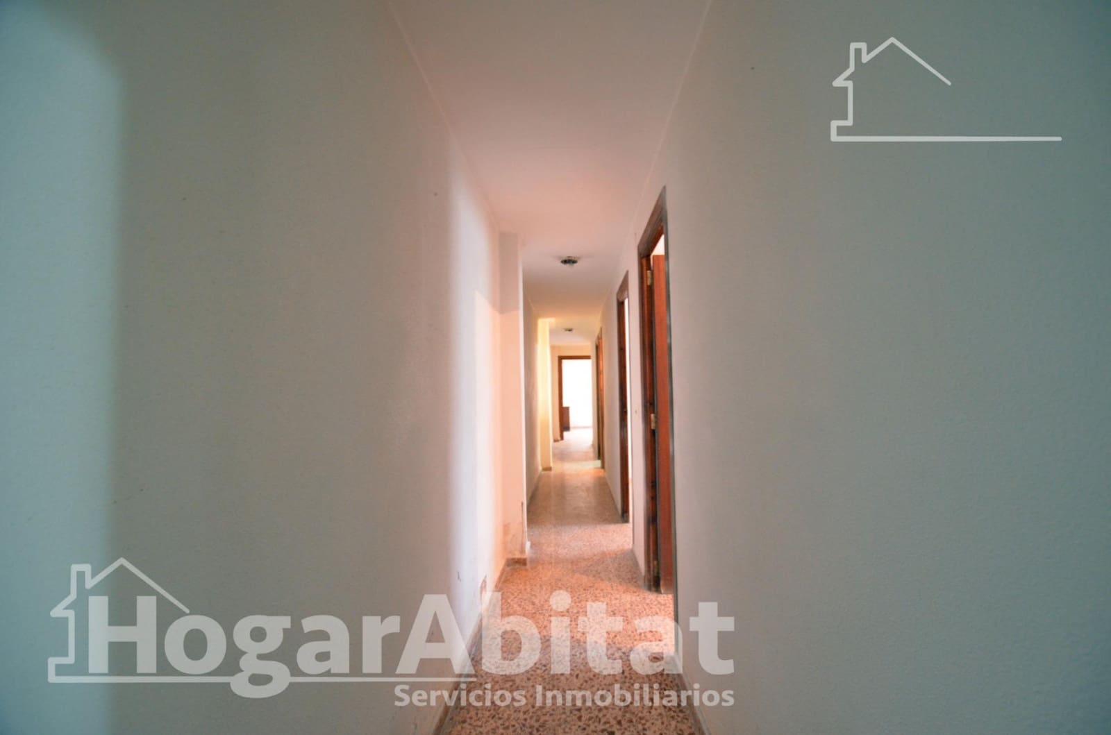 3 slaapkamer Flat te koop in Simat de la Valldigna - € 89.000 (Ref: 9825308)