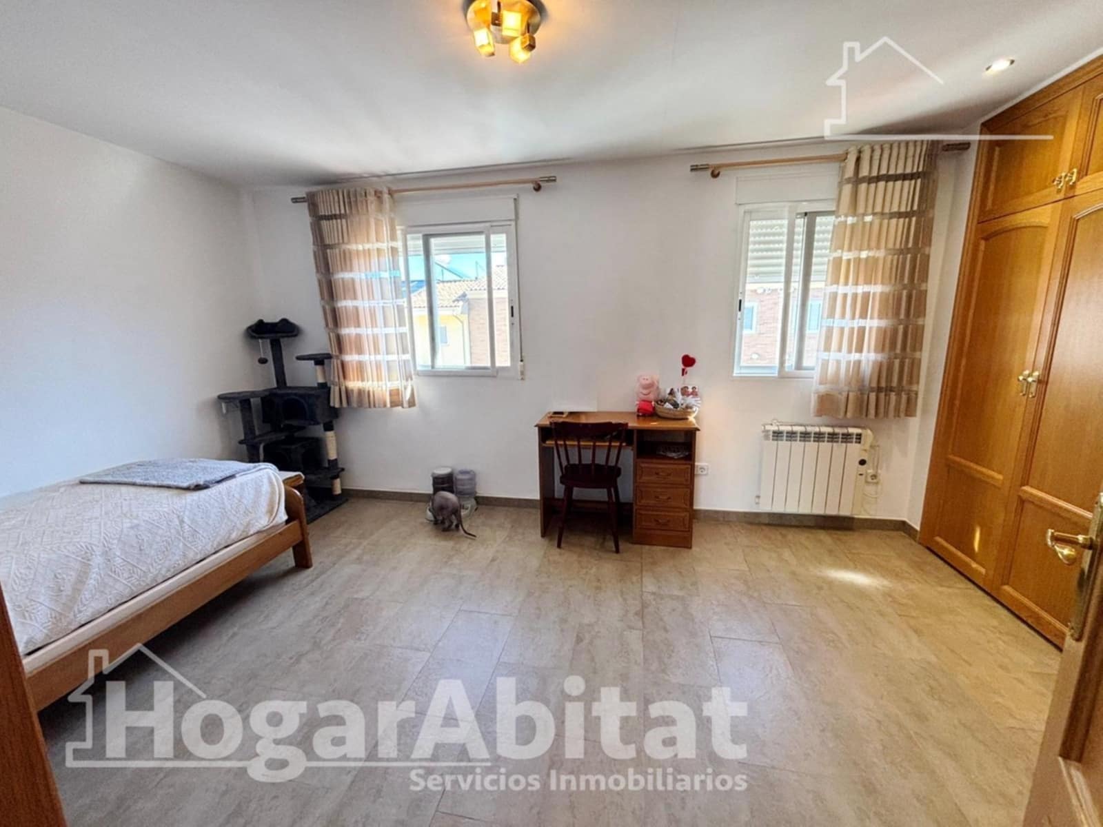 4 quarto Moradia em Banda para venda em Chiva com garagem - 360 000 € (Ref: 9825310)