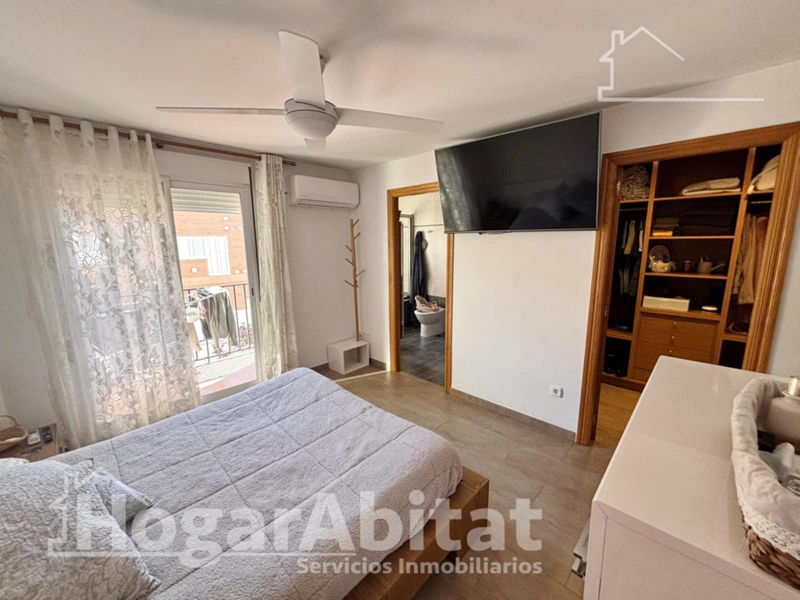 4 quarto Moradia em Banda para venda em Chiva com garagem - 360 000 € (Ref: 9825310)
