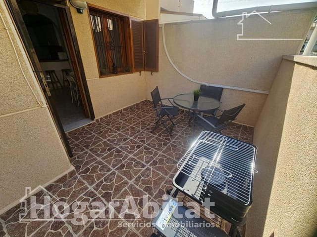 2 soveværelse Rækkehus til salg i La Zenia, Orihuela med swimmingpool garage - € 185.000 (Ref: 9825311)