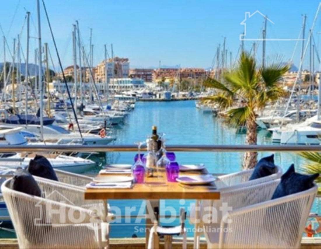 Chalet de 5 habitaciones en Dénia en venta con piscina garaje - 789.000 € (Ref: 9825312)