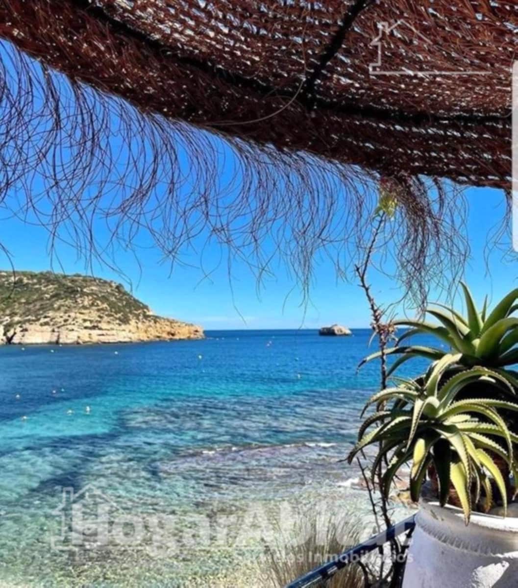 Chalet de 5 habitaciones en Dénia en venta con piscina garaje - 789.000 € (Ref: 9825312)