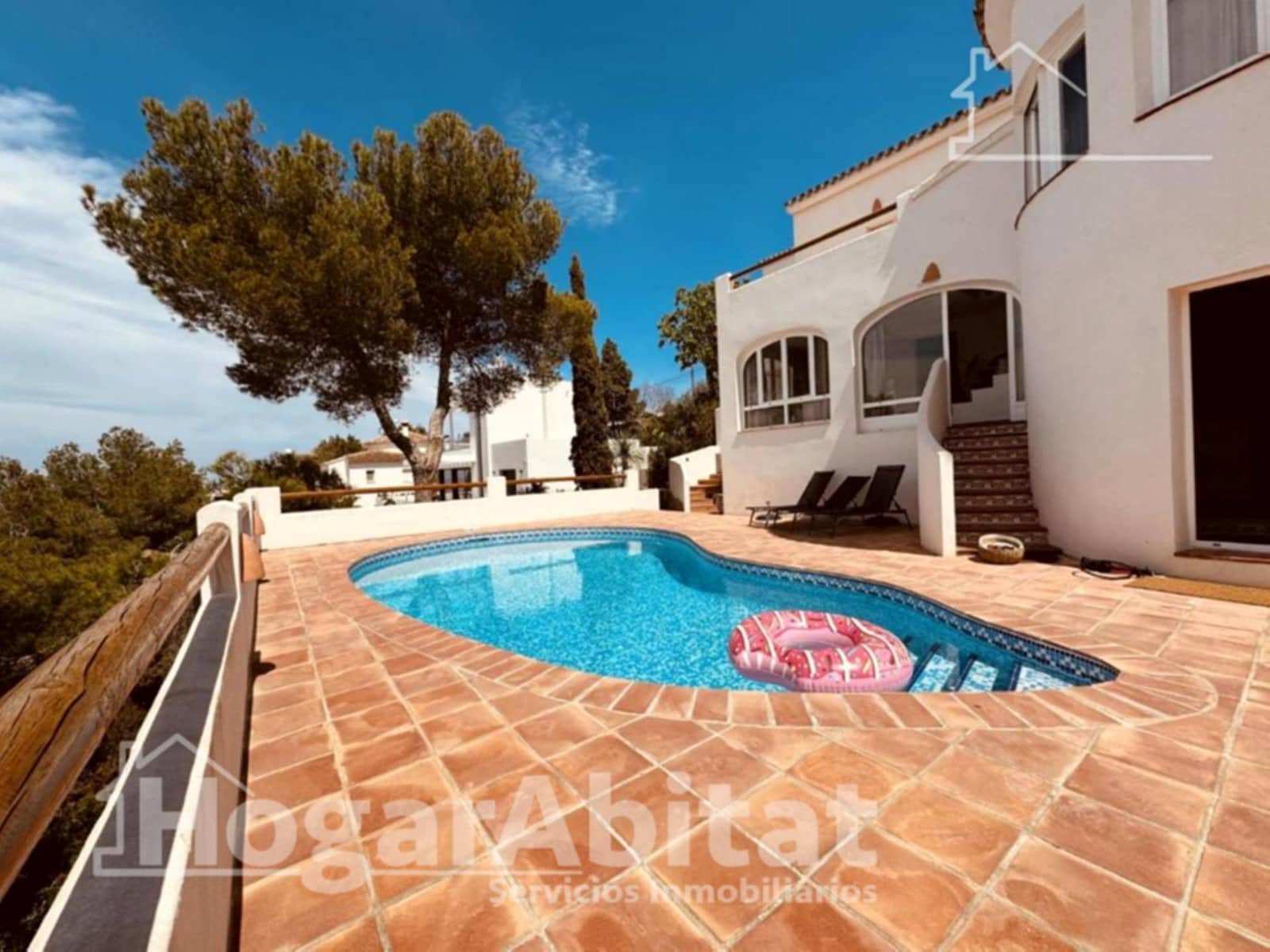 Chalet de 5 habitaciones en Dénia en venta con piscina garaje - 789.000 € (Ref: 9825312)