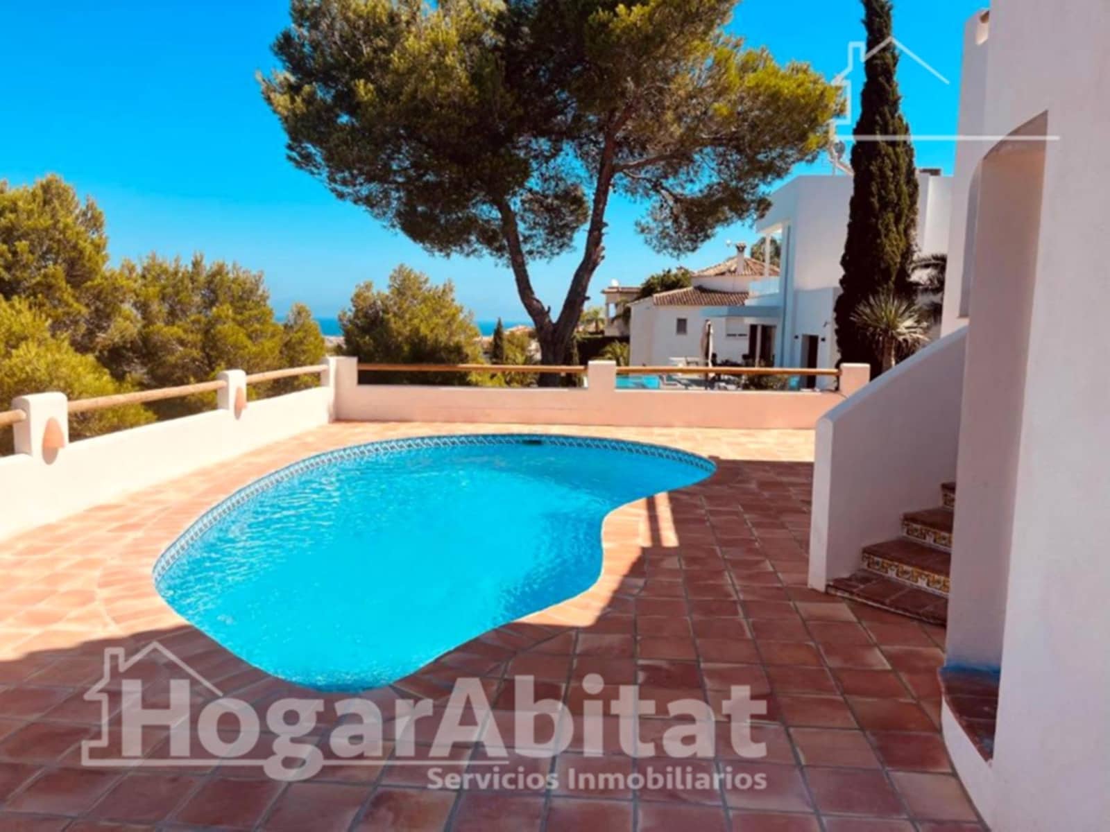 Chalet de 5 habitaciones en Dénia en venta con piscina garaje - 789.000 € (Ref: 9825312)