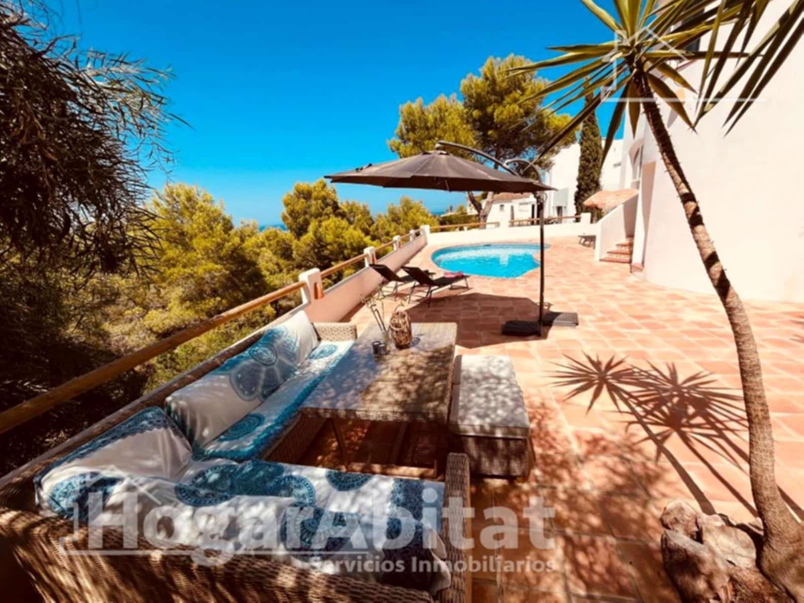 Chalet de 5 habitaciones en Dénia en venta con piscina garaje - 789.000 € (Ref: 9825312)