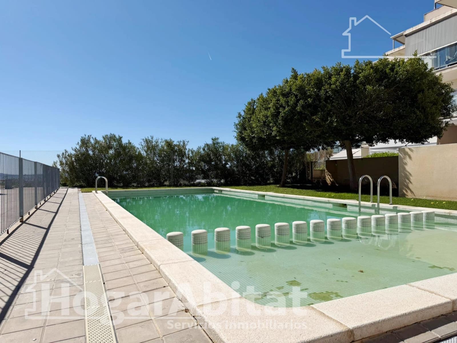 2 soveværelse Lejlighed til salg i Lliria med swimmingpool garage - € 215.000 (Ref: 9825316)