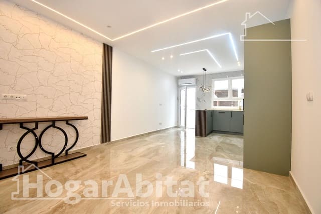 Casa de 5 habitaciones en Vila-real en venta - 270.000 € (Ref: 9825318)