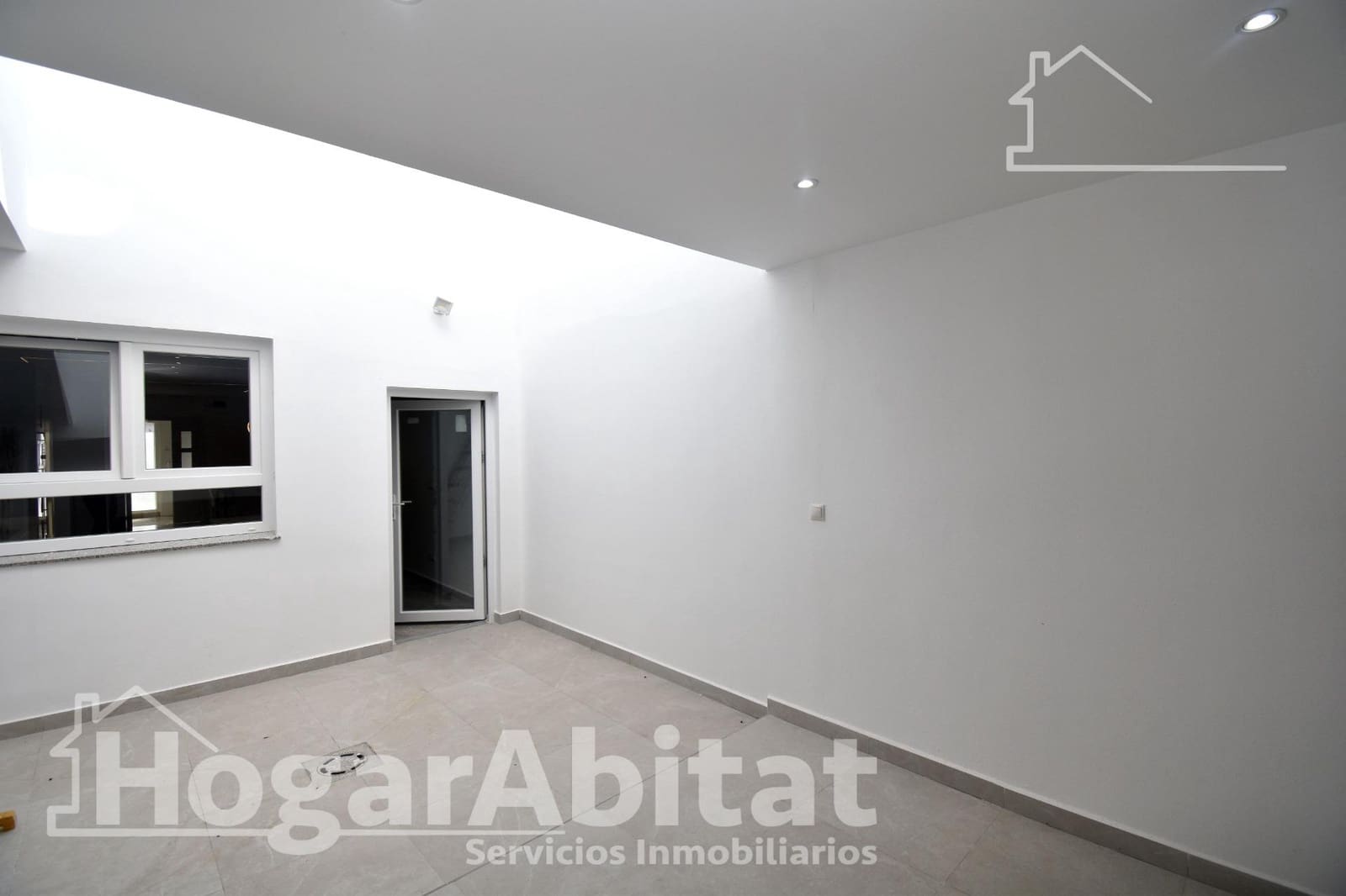 Casa de 5 habitaciones en Vila-real en venta - 270.000 € (Ref: 9825318)