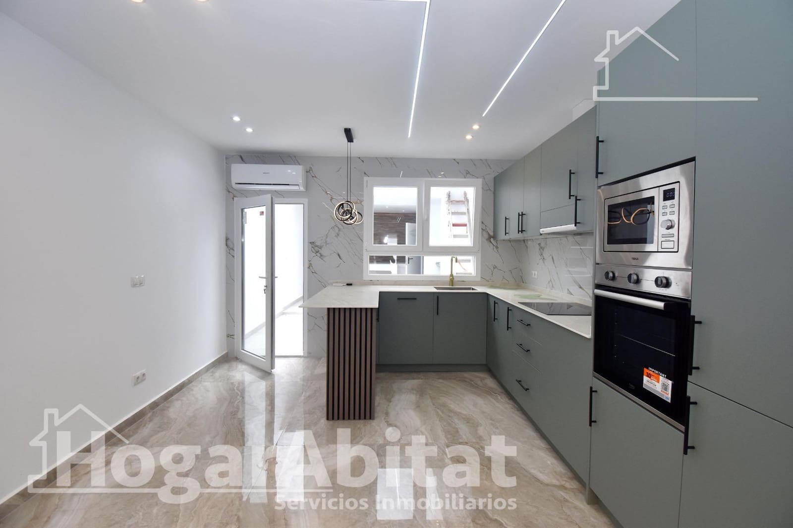 Casa de 5 habitaciones en Vila-real en venta - 270.000 € (Ref: 9825318)