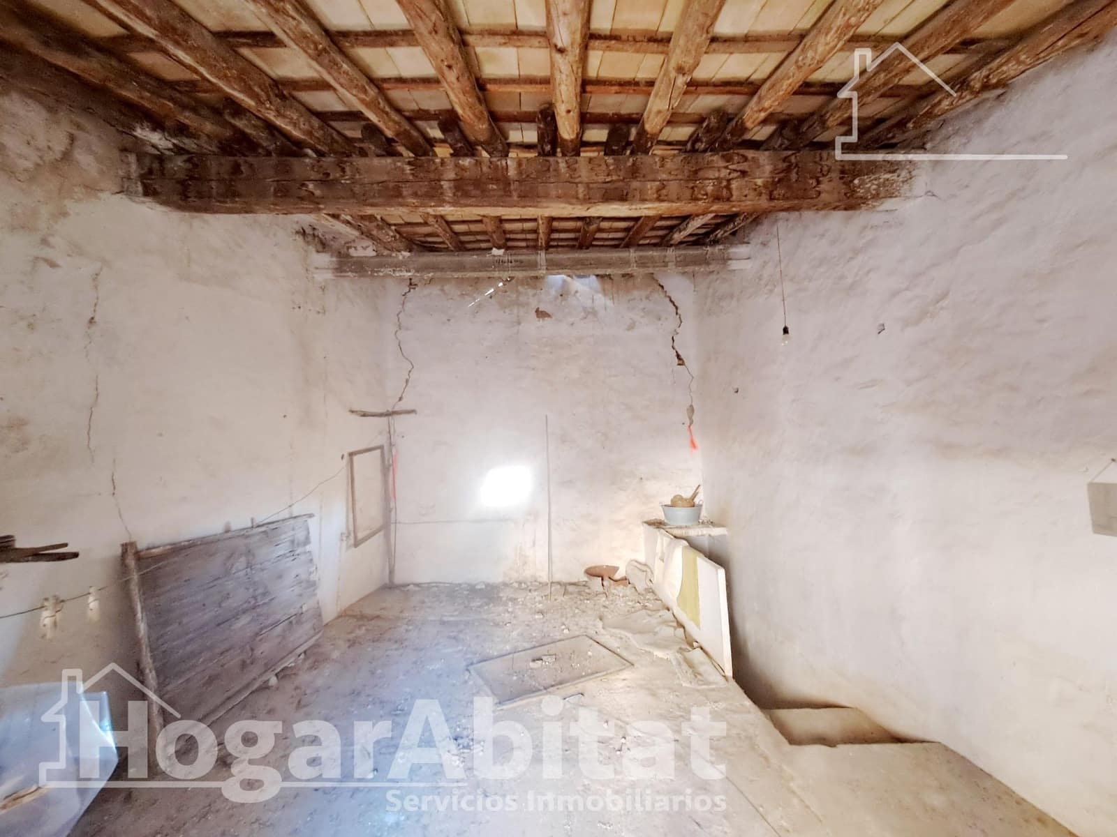Casa de 6 habitaciones en L'Alcora en venta - 27.500 € (Ref: 9825319)