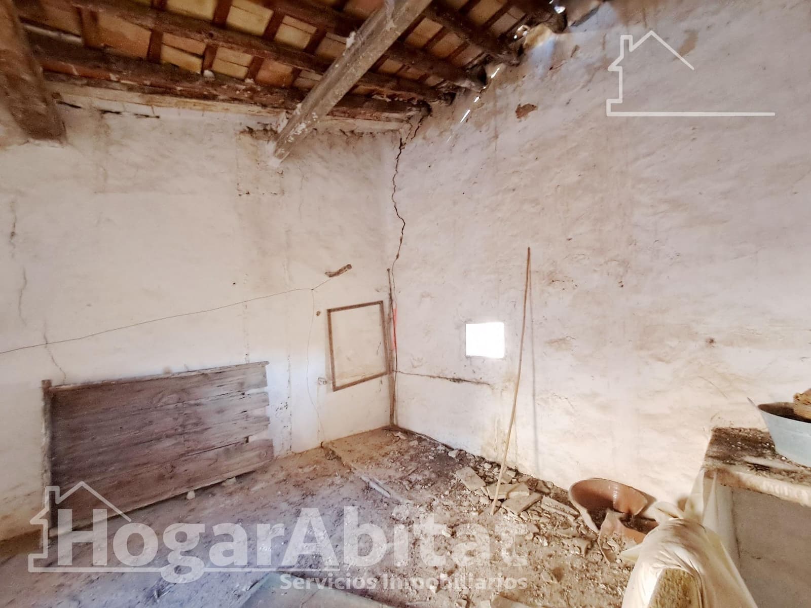 Casa de 6 habitaciones en L'Alcora en venta - 27.500 € (Ref: 9825319)