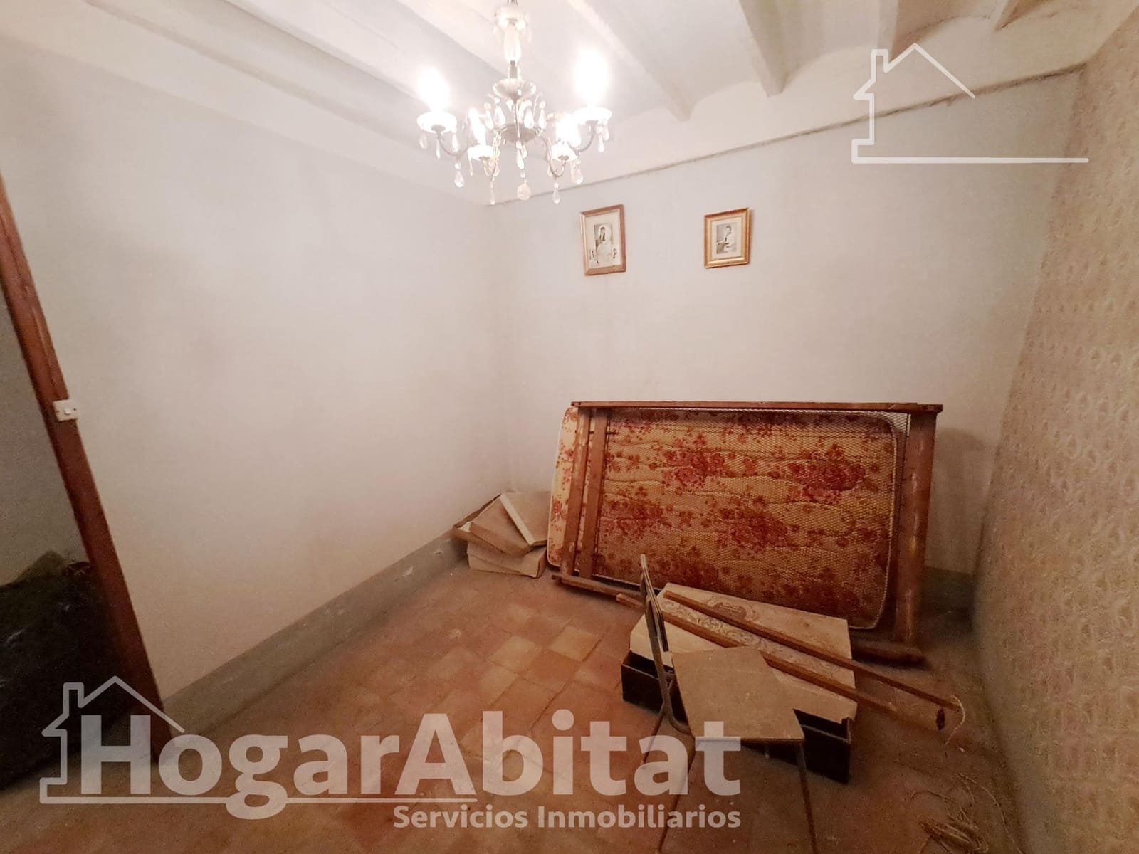 Casa de 6 habitaciones en L'Alcora en venta - 27.500 € (Ref: 9825319)