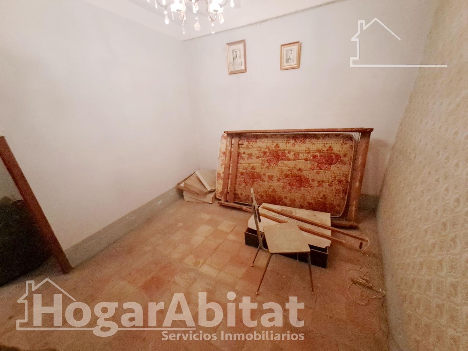 Casa de 6 habitaciones en L'Alcora en venta - 27.500 € (Ref: 9825319)