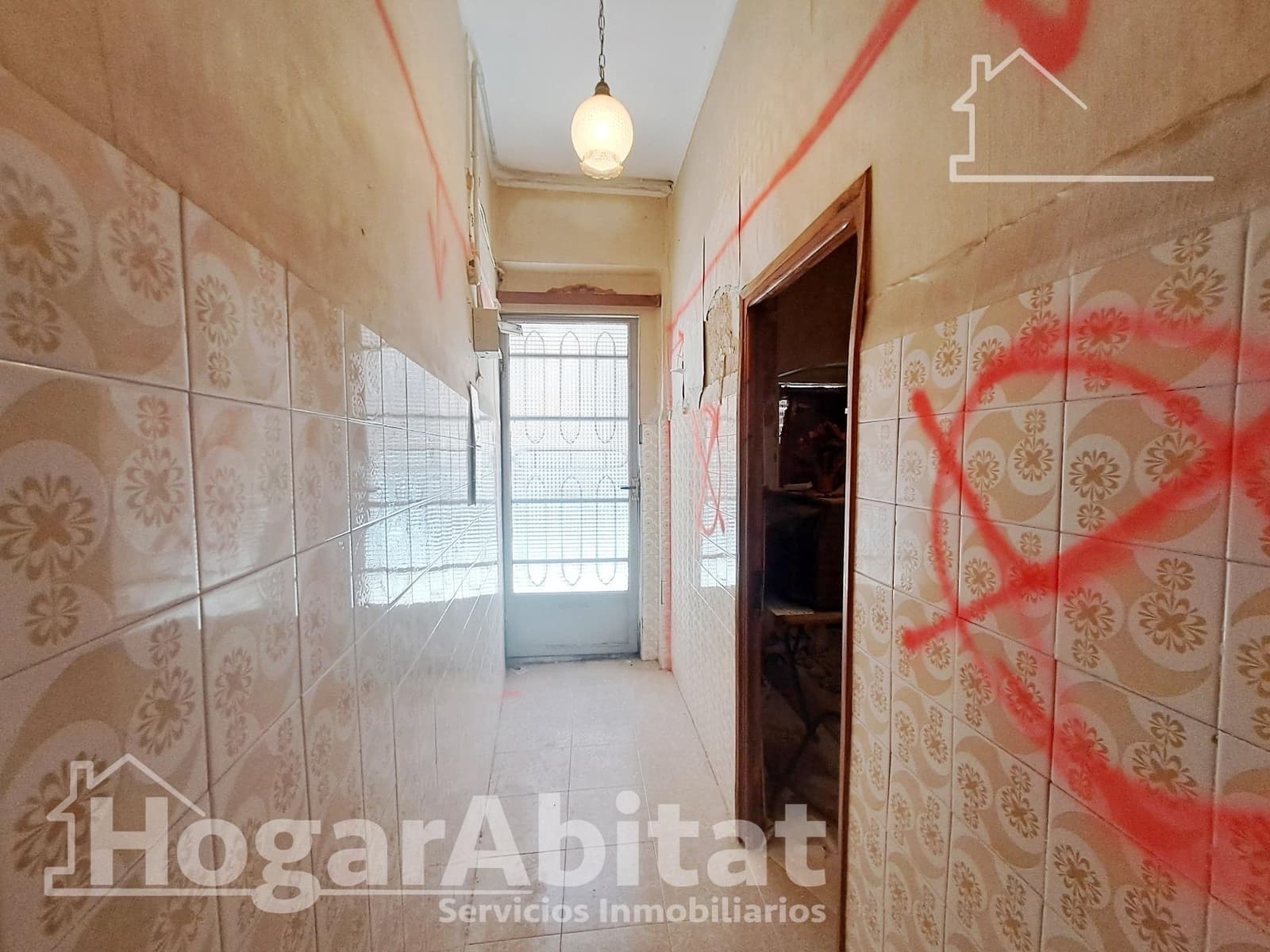 Casa de 6 habitaciones en L'Alcora en venta - 27.500 € (Ref: 9825319)