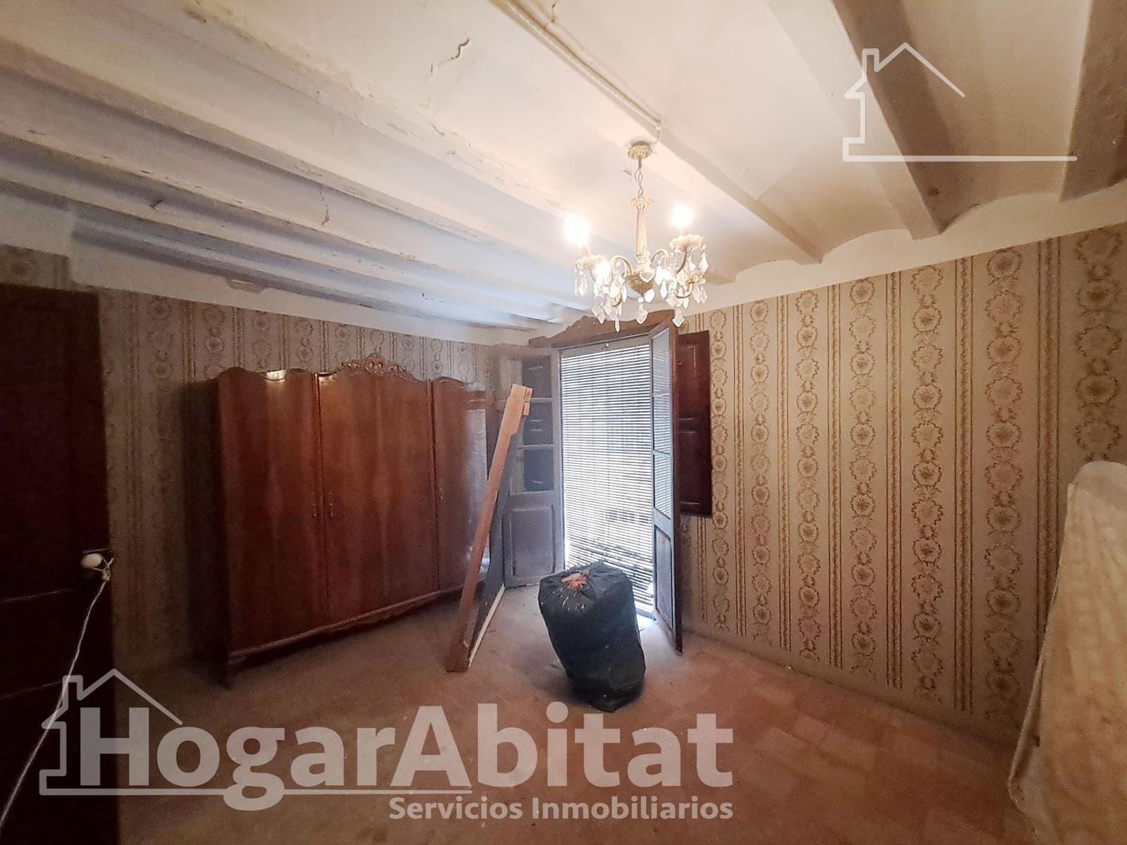 Casa de 6 habitaciones en L'Alcora en venta - 27.500 € (Ref: 9825319)