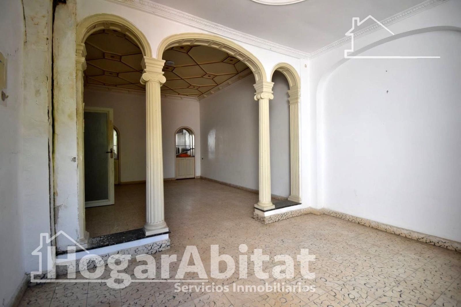 4 bedroom Townhouse for sale in Gandia - € 360,000 (Ref: 9825320)