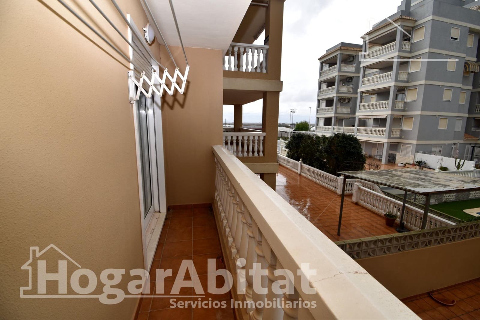 3 slaapkamer Flat te koop in El Perello met zwembad garage - € 230.000 (Ref: 9829207)
