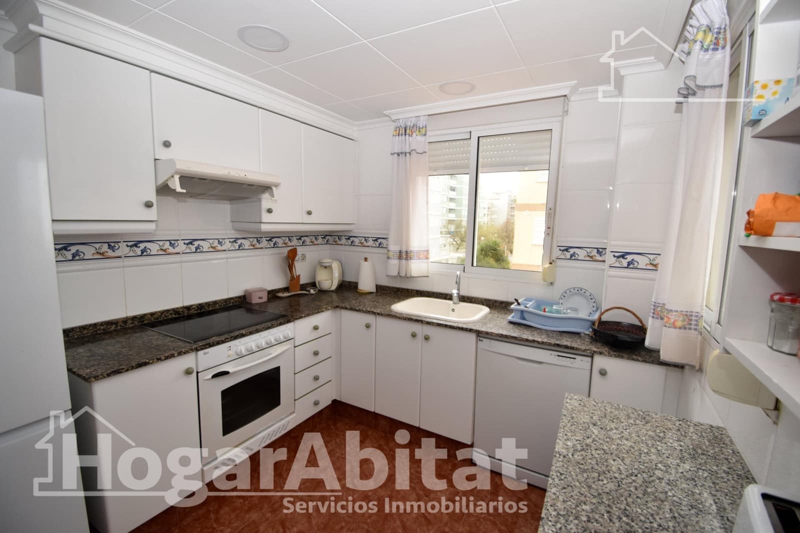3 slaapkamer Flat te koop in El Perello met zwembad garage - € 230.000 (Ref: 9829207)