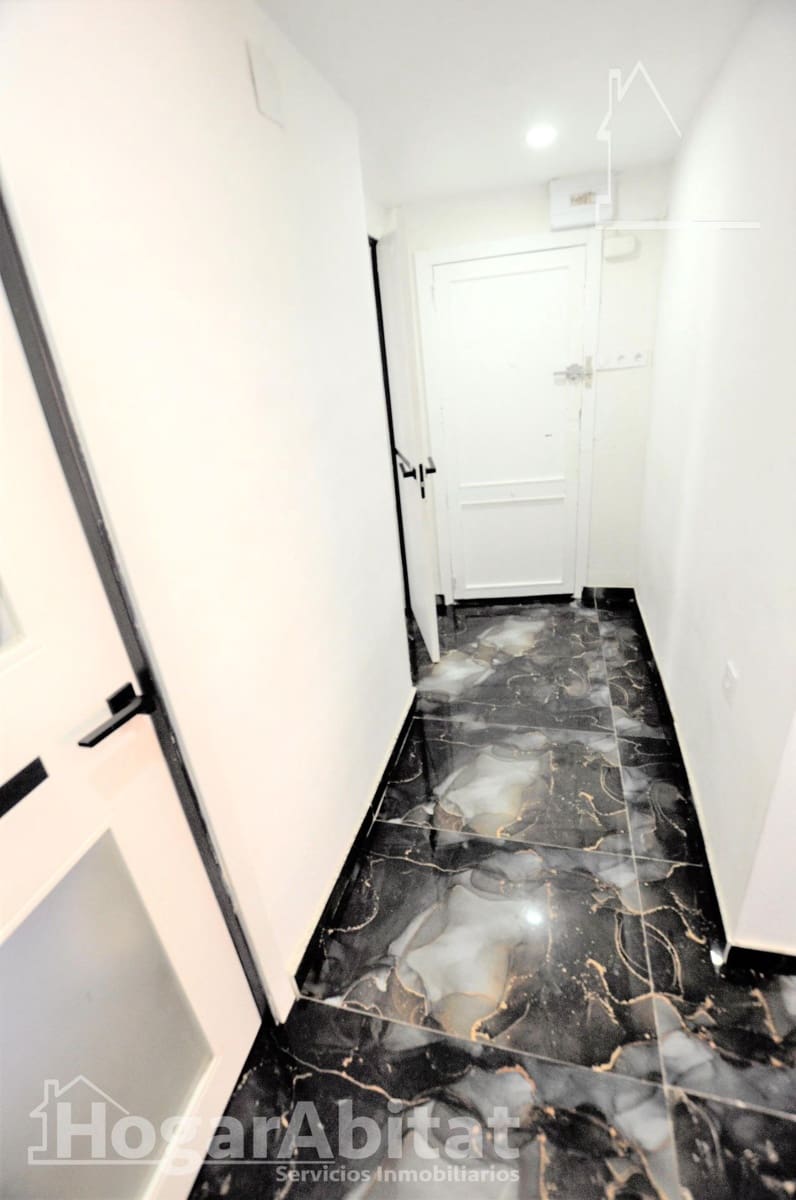 2 soveværelse Lejlighed til salg i Valencia by - € 149.900 (Ref: 9829208)