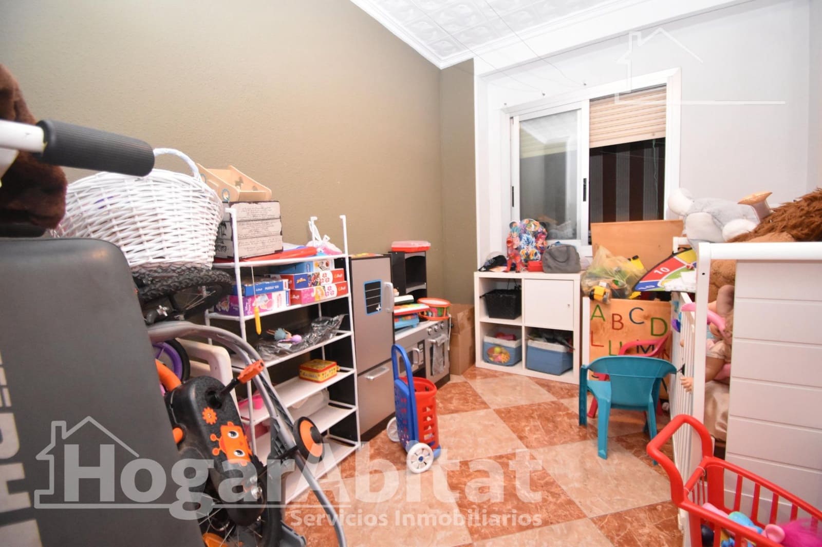 Piso de 3 habitaciones en Carlet en venta - 140.000 € (Ref: 9829212)