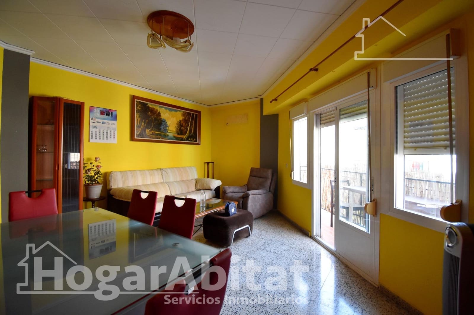 5 bedroom Flat for sale in Gandia - € 180,000 (Ref: 9829213)