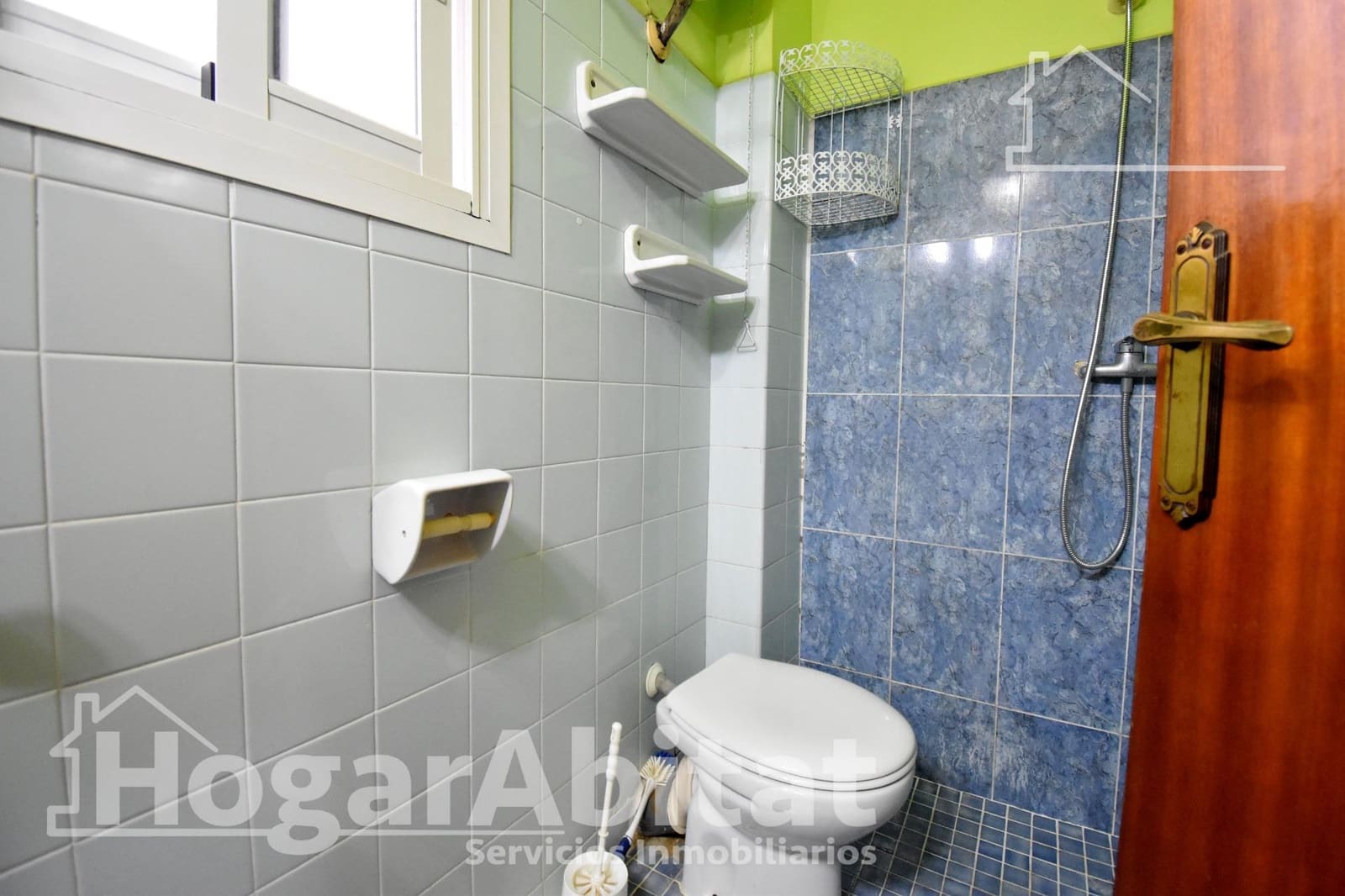 5 bedroom Flat for sale in Gandia - € 180,000 (Ref: 9829213)