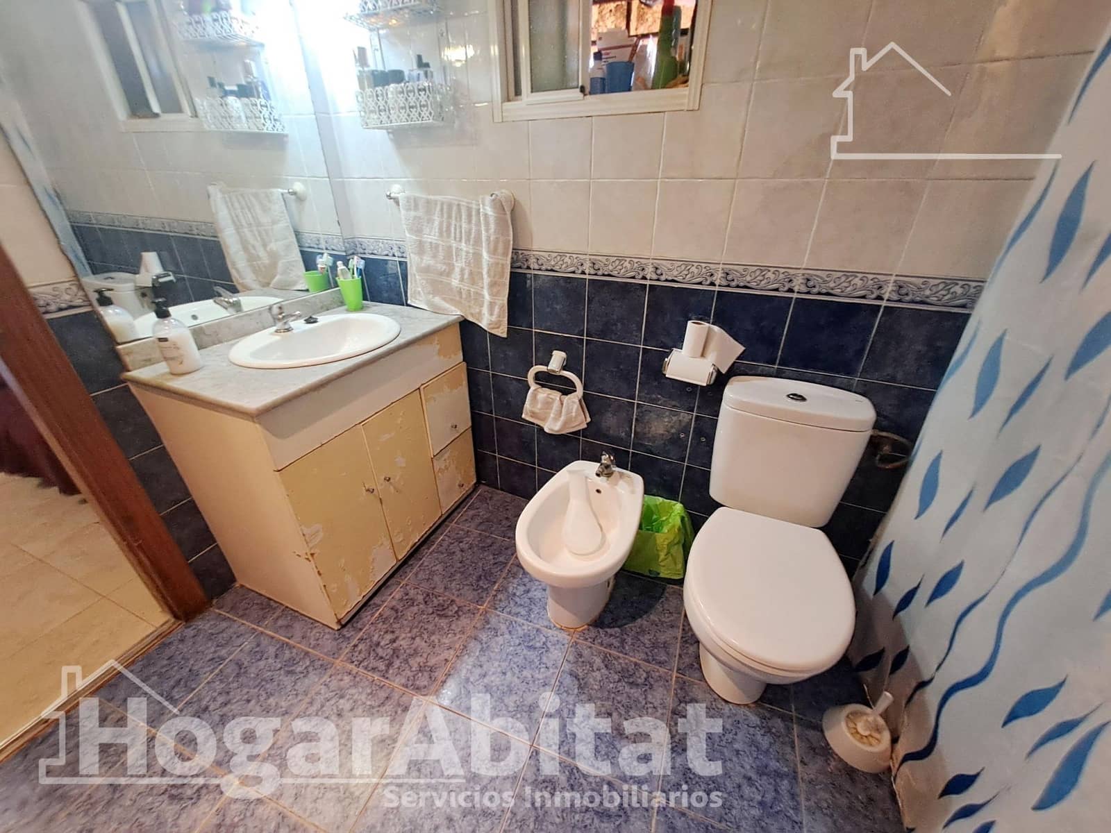 6 bedroom Villa for sale in L'Alcora with pool garage - € 195,000 (Ref: 9829214)