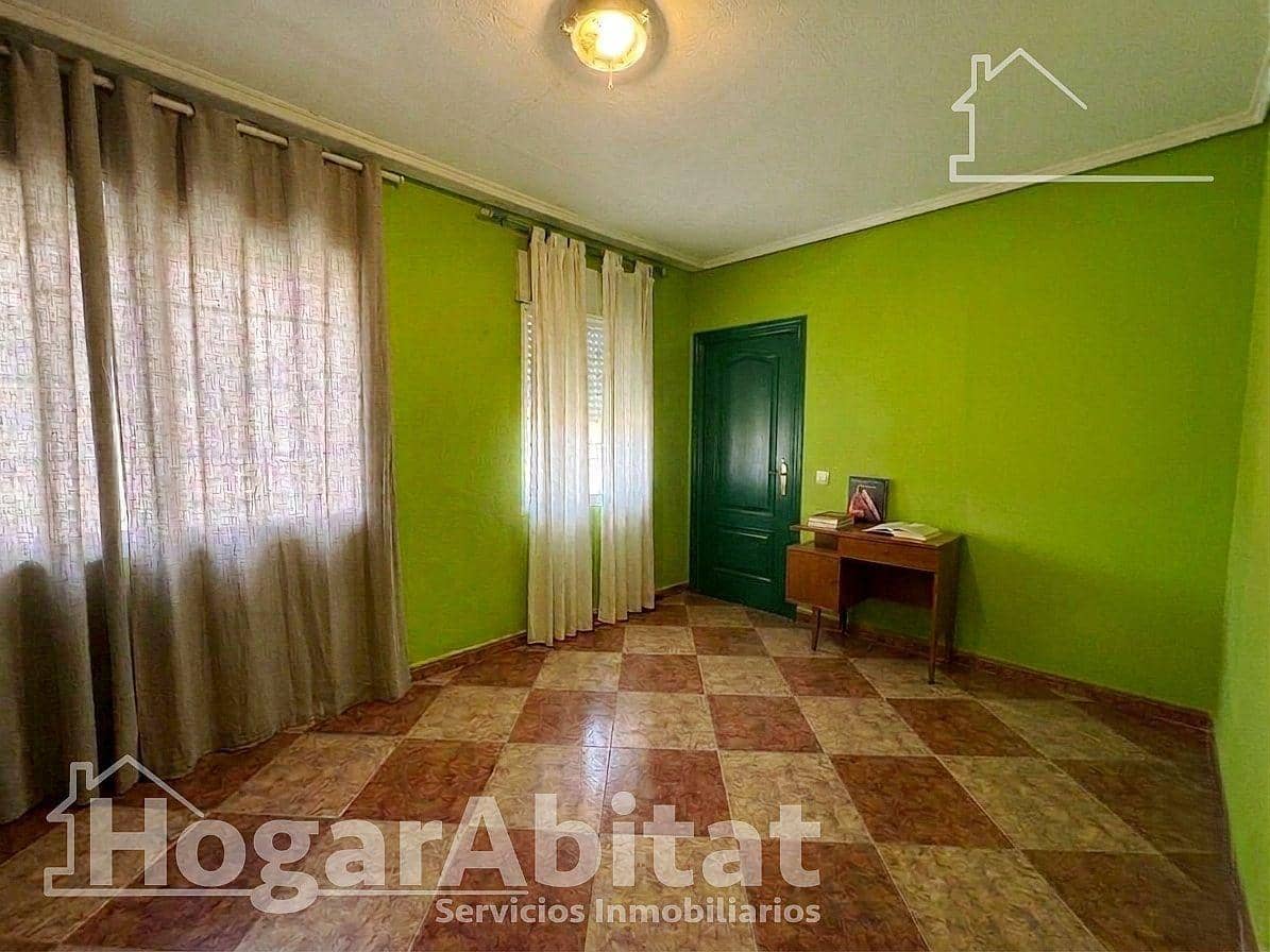 3 quarto Apartamento para venda em Paterna - 140 000 € (Ref: 9829216)