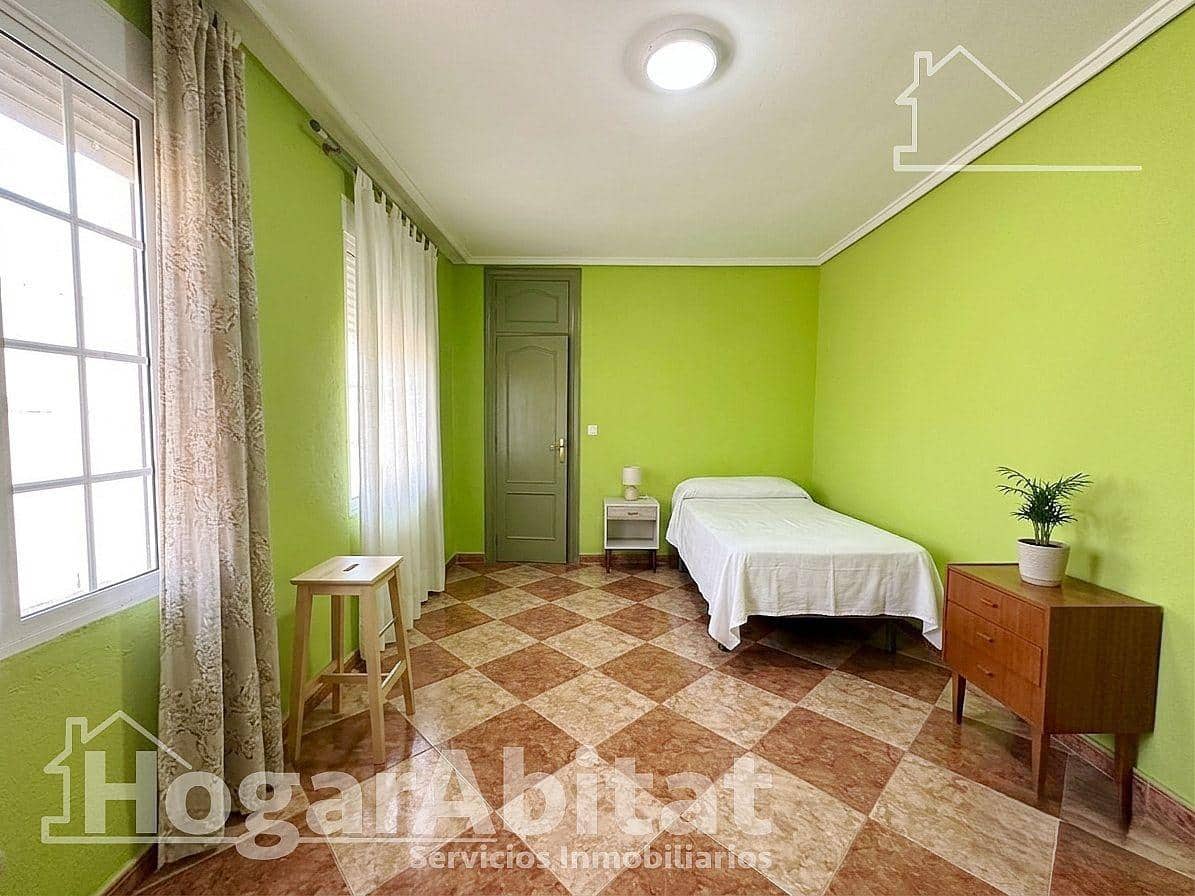 3 bedroom Flat for sale in Paterna - € 140,000 (Ref: 9829216)