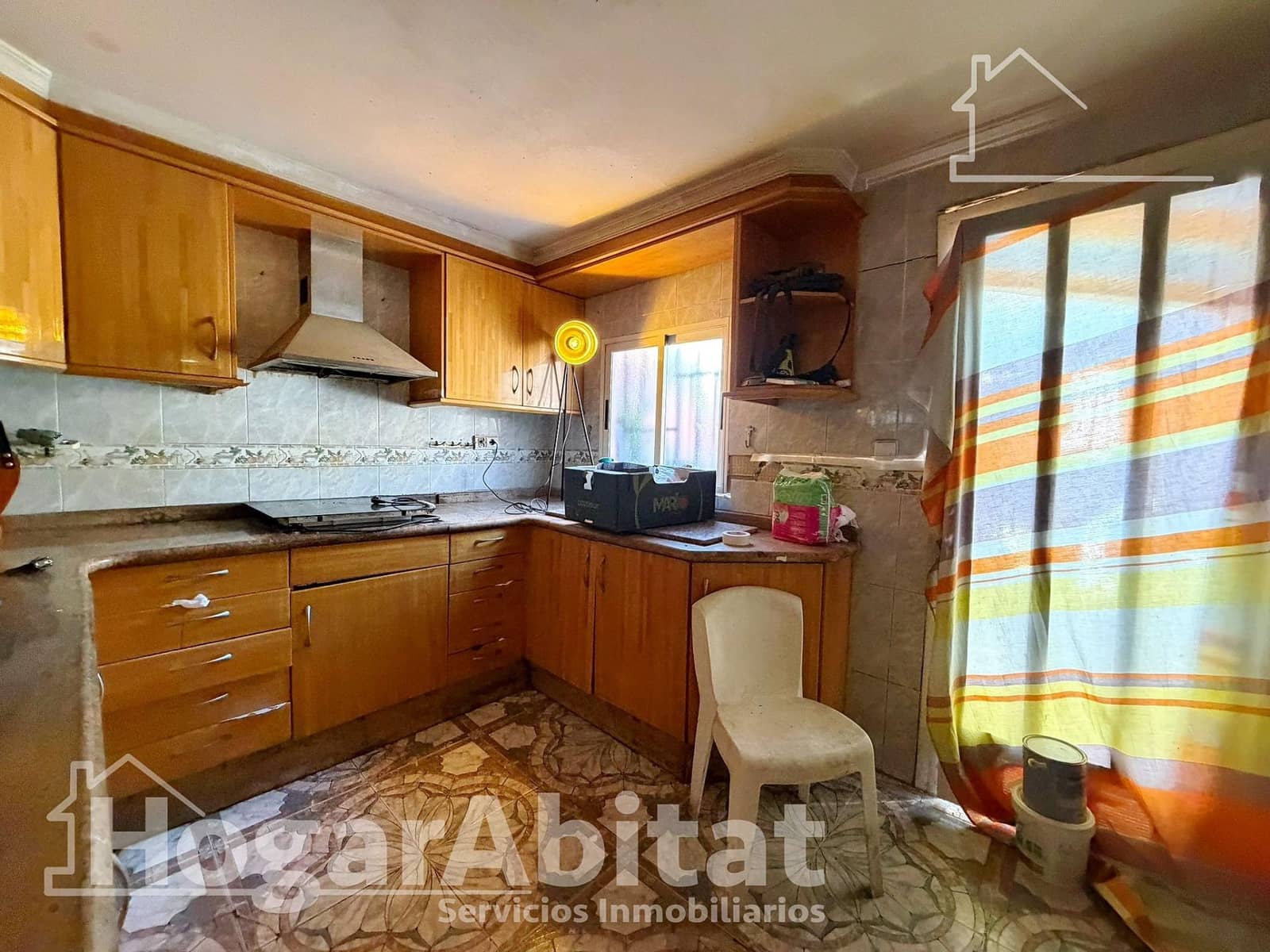 3 bedroom Flat for sale in Paterna - € 140,000 (Ref: 9829216)