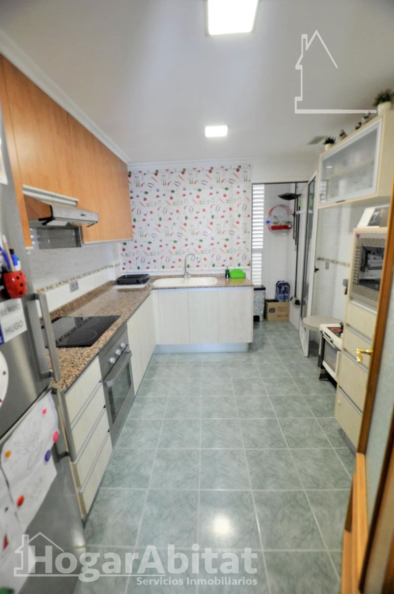 3 soveværelse Lejlighed til salg i Manises - € 280.000 (Ref: 9829217)