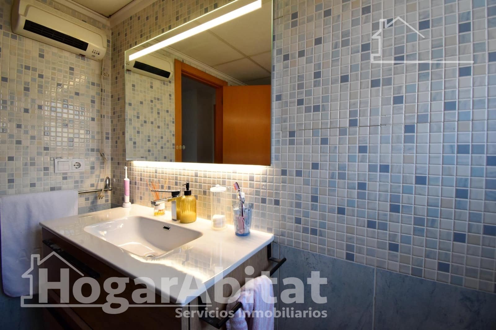 5 sypialnia Dom szeregowy na sprzedaż w Bellreguard z garażem - 379 900 € (Ref: 9829223)