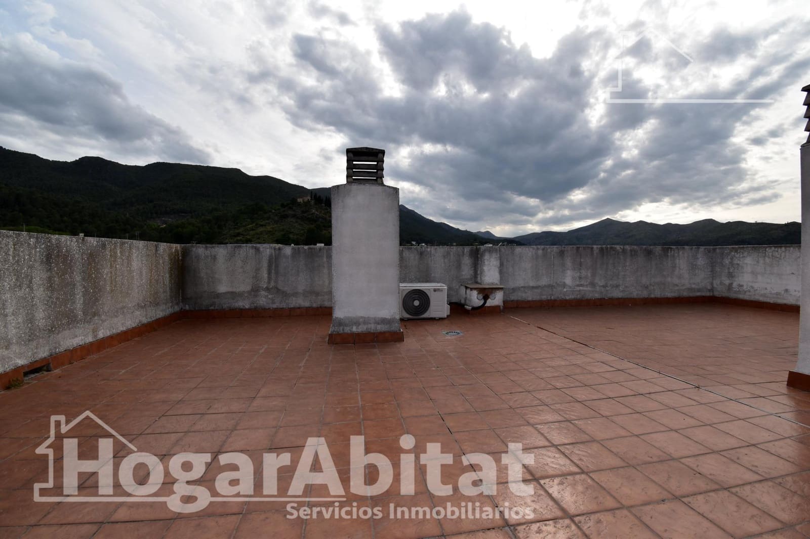 2 bedroom Flat for sale in Villalonga with garage - € 145,000 (Ref: 9829224)