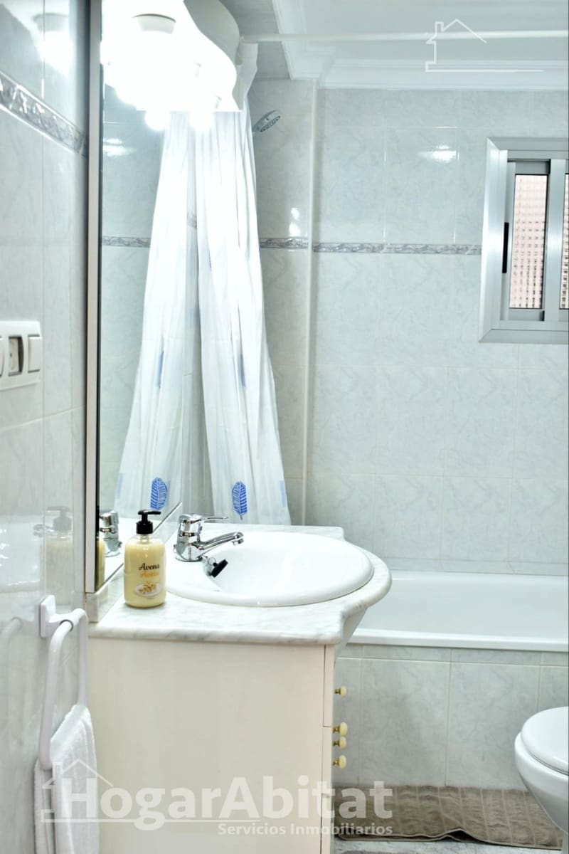 4 bedroom Flat for sale in Sagunto / Sagunt - € 260,000 (Ref: 9829225)