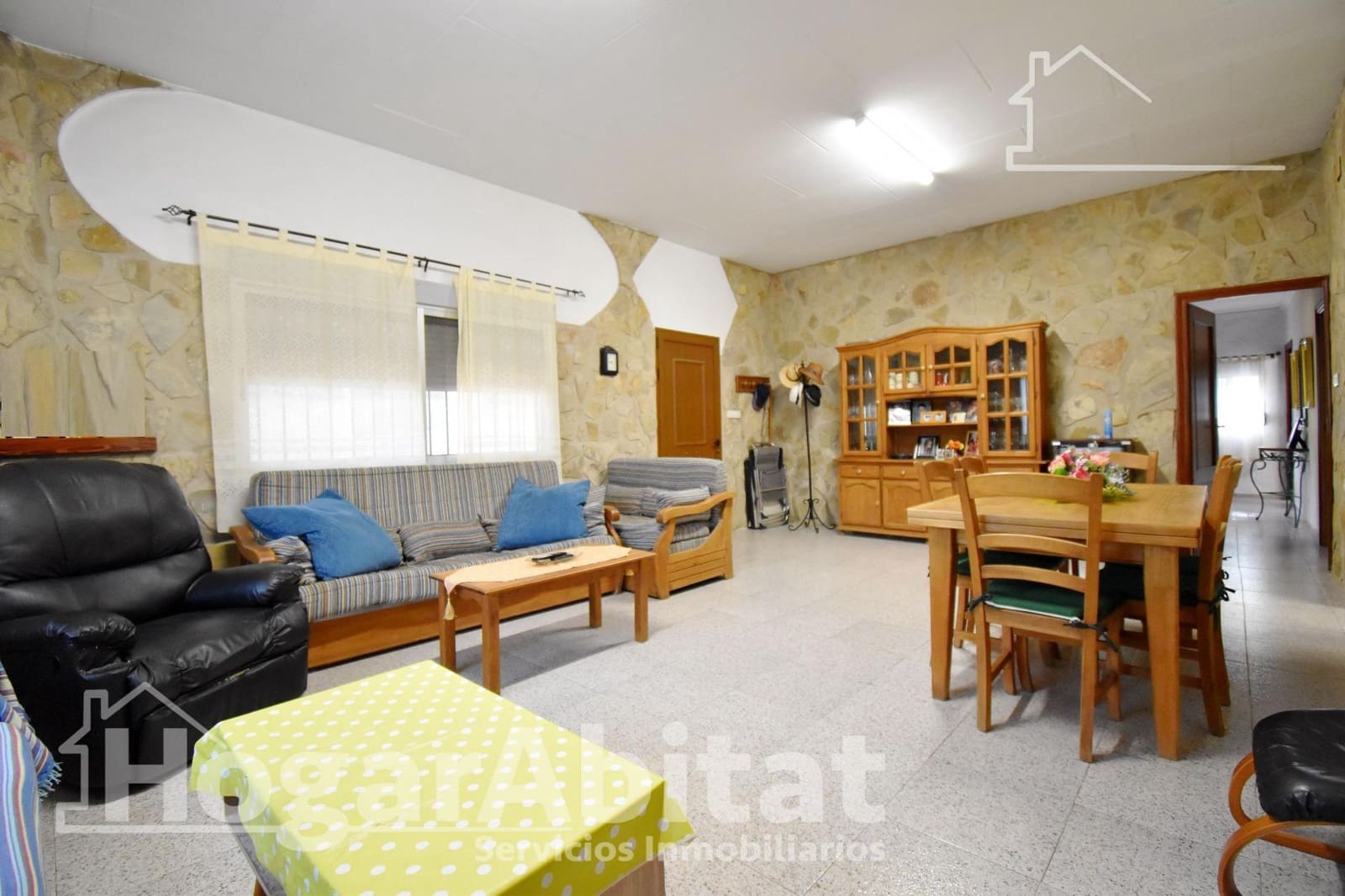 5 Zimmer Villa zu verkaufen in Simat de la Valldigna mit Pool Garage - 187.000 € (Ref: 9829228)