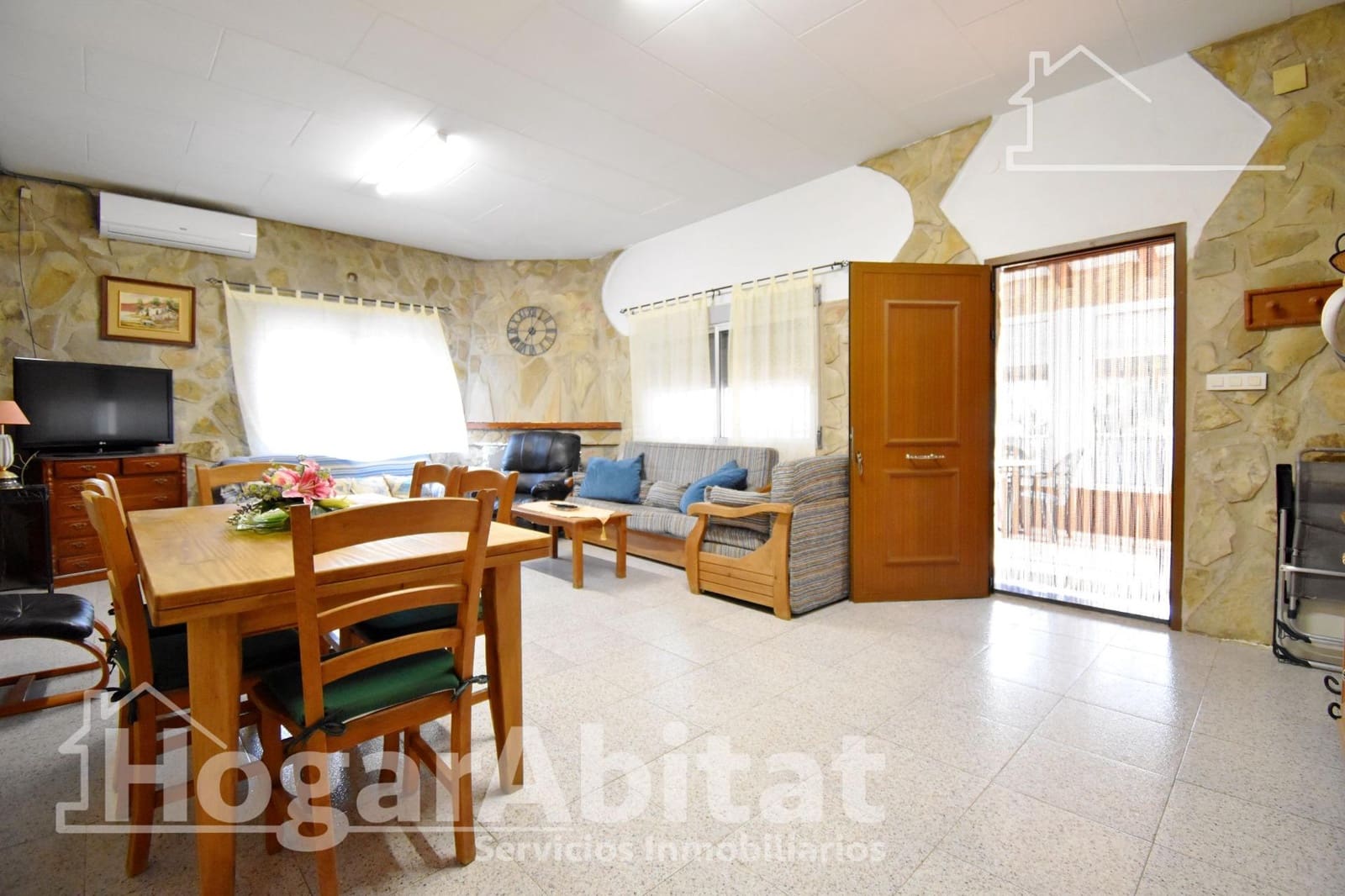 5 Zimmer Villa zu verkaufen in Simat de la Valldigna mit Pool Garage - 187.000 € (Ref: 9829228)