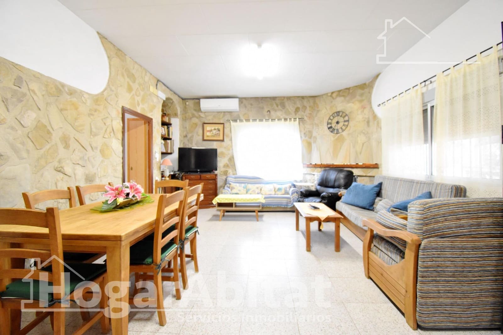 5 Zimmer Villa zu verkaufen in Simat de la Valldigna mit Pool Garage - 187.000 € (Ref: 9829228)