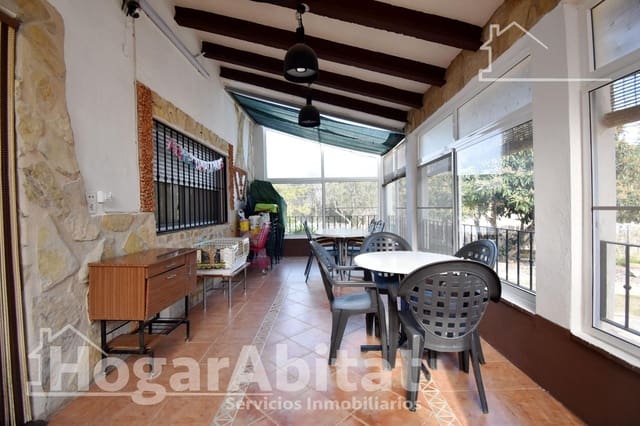 5 Zimmer Villa zu verkaufen in Simat de la Valldigna mit Pool Garage - 187.000 € (Ref: 9829228)