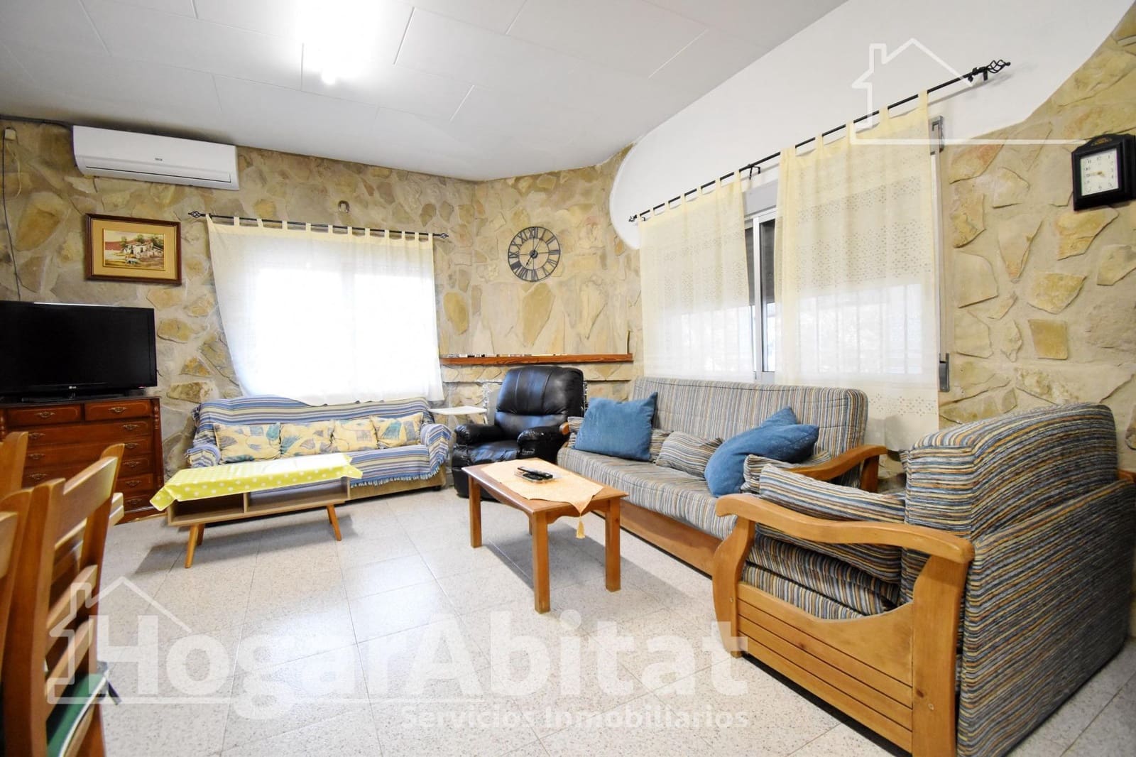 5 Zimmer Villa zu verkaufen in Simat de la Valldigna mit Pool Garage - 187.000 € (Ref: 9829228)