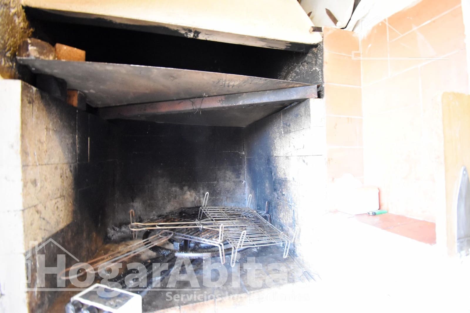 5 Zimmer Villa zu verkaufen in Simat de la Valldigna mit Pool Garage - 187.000 € (Ref: 9829228)