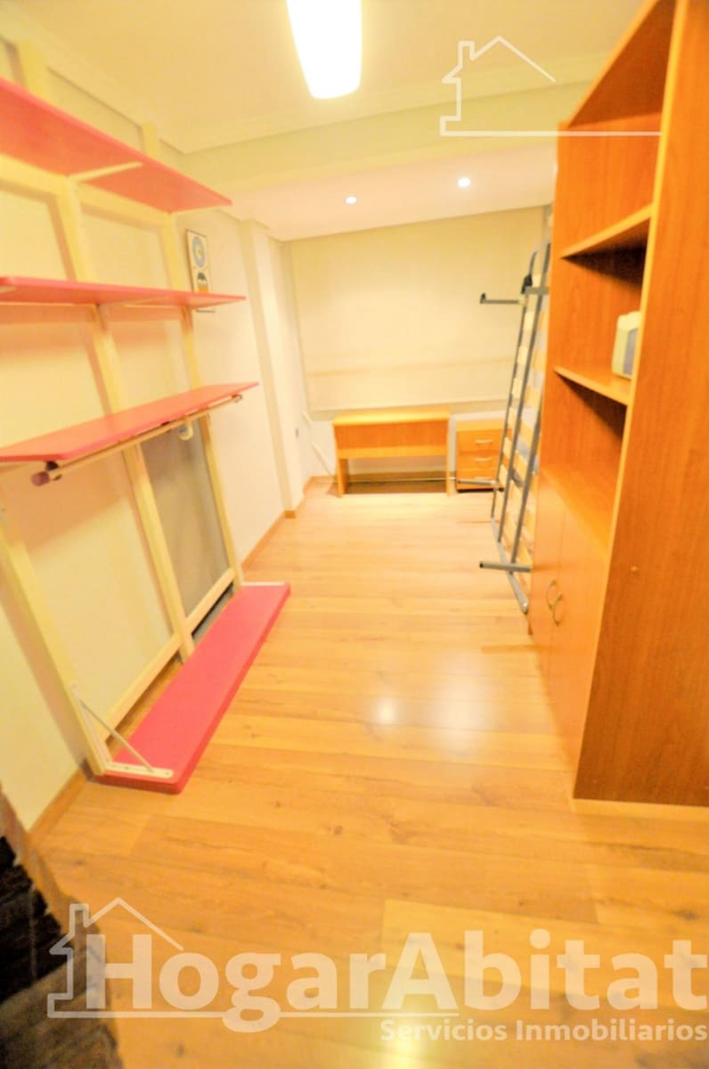 4 Zimmer Wohnung zu verkaufen in Xirivella mit Garage - 255.000 € (Ref: 9829235)