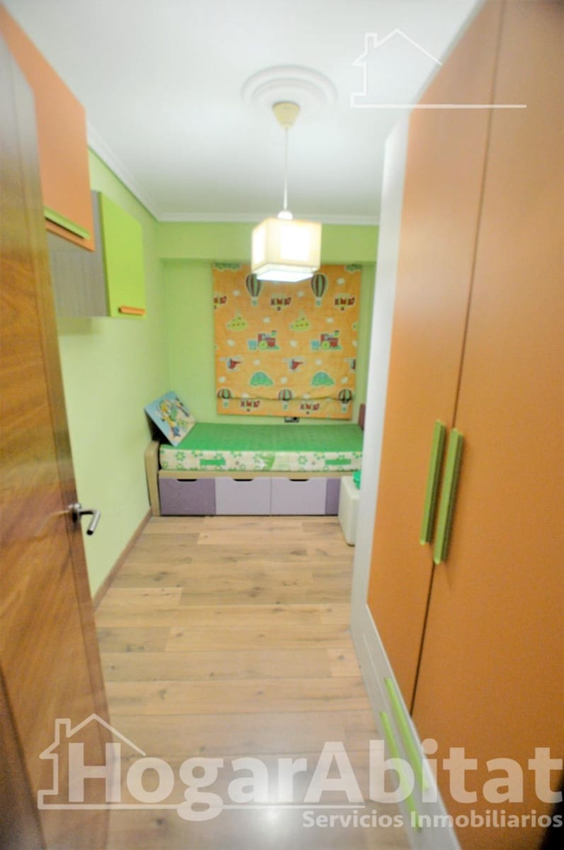 4 Zimmer Wohnung zu verkaufen in Xirivella mit Garage - 255.000 € (Ref: 9829235)